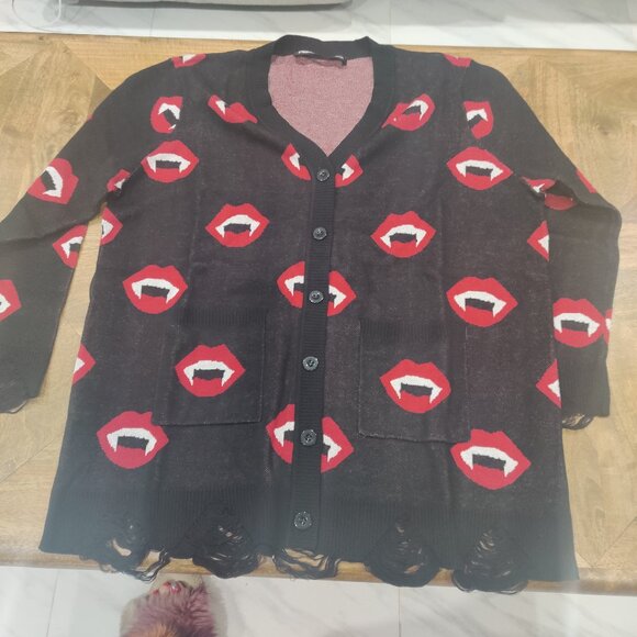 Foxblood cardigan size XL/2x New - Picture 1 of 3